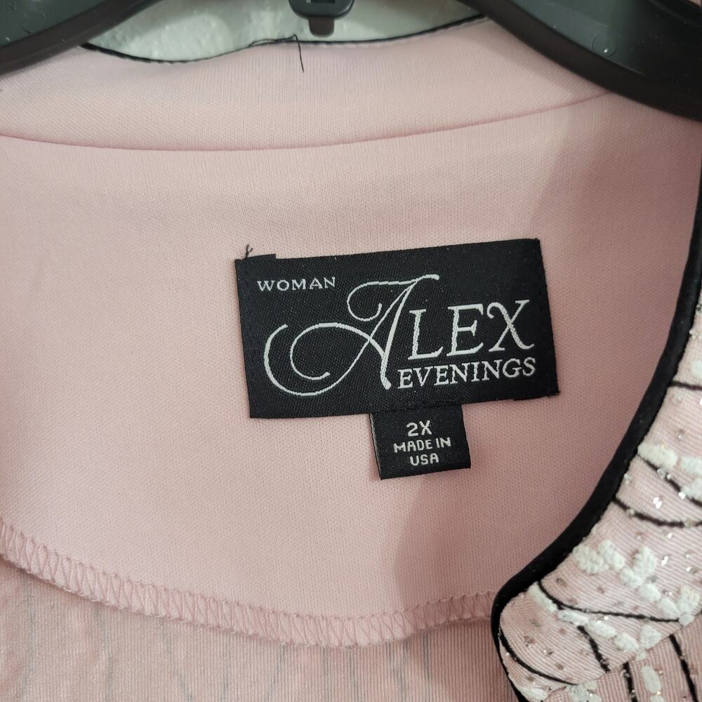 Alex Evenings Women's 2X Printed Piped 3/4 Sleeve Two-Piece Glitter Blazer & Top - Picture 7 of 12